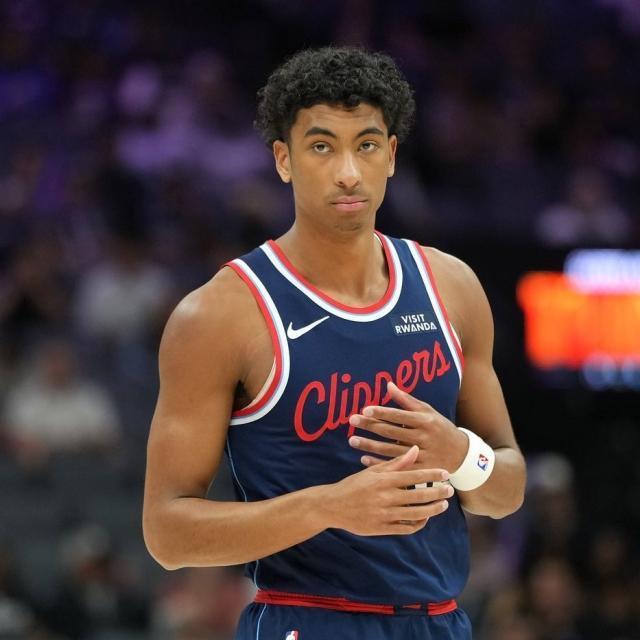快船裁掉次轮秀克里斯蒂 将名单缩减至15人